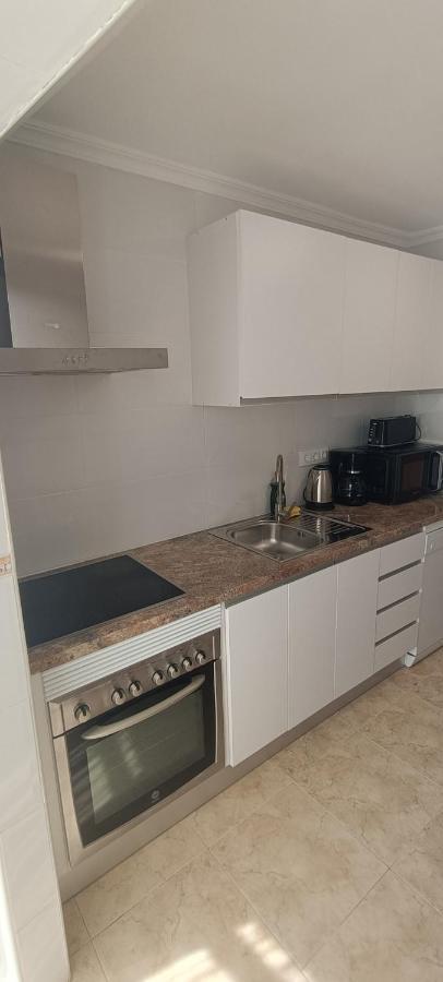 Apartamento Con 3 Dormitorios 3 Minutos Hasta La Playa دينايا المظهر الخارجي الصورة