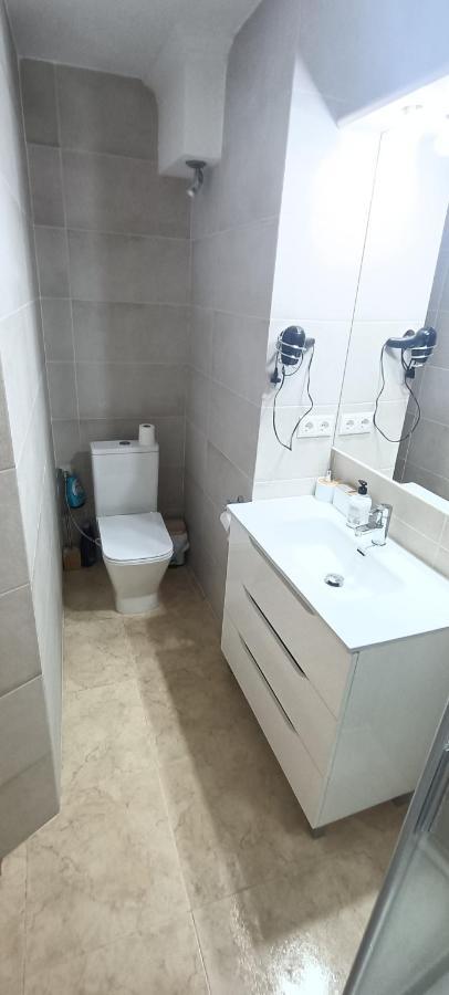 Apartamento Con 3 Dormitorios 3 Minutos Hasta La Playa دينايا المظهر الخارجي الصورة
