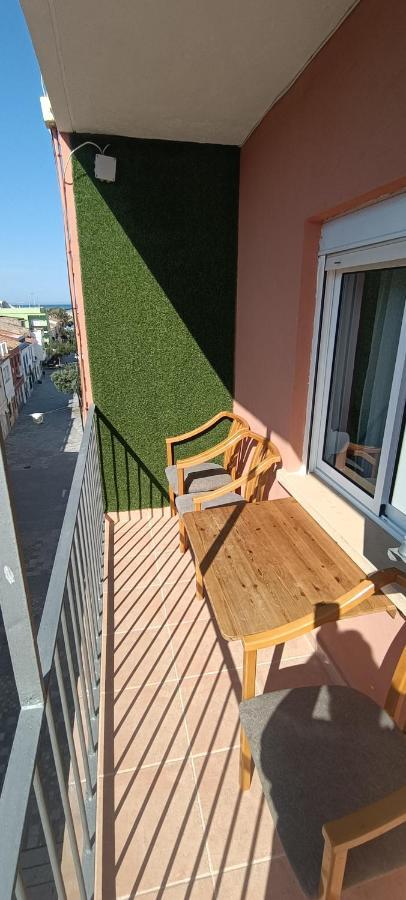 Apartamento Con 3 Dormitorios 3 Minutos Hasta La Playa دينايا المظهر الخارجي الصورة