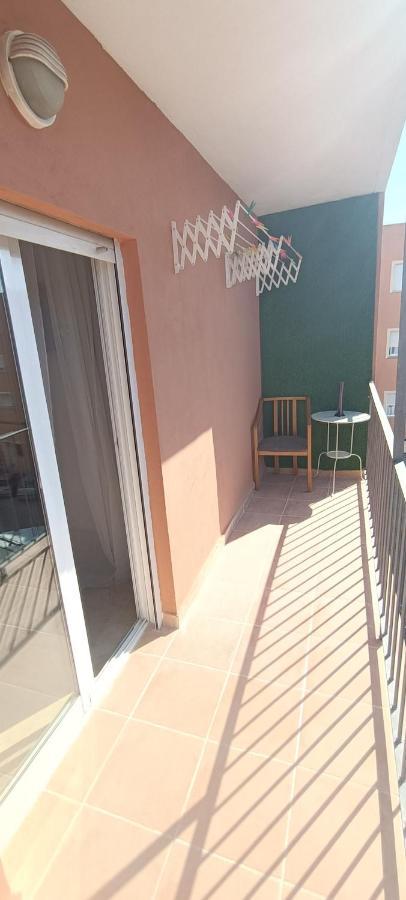 Apartamento Con 3 Dormitorios 3 Minutos Hasta La Playa دينايا المظهر الخارجي الصورة