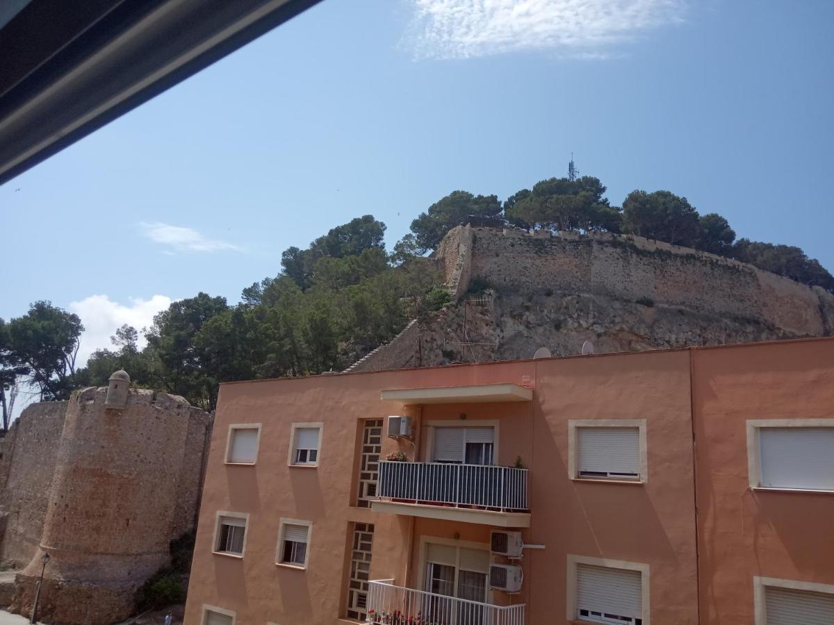 Apartamento Con 3 Dormitorios 3 Minutos Hasta La Playa دينايا المظهر الخارجي الصورة